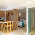 D Palm Premium Living - Kalathas, Chania